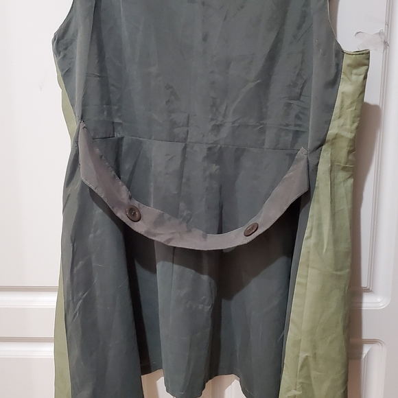 Shrug - Picture 5 of 8